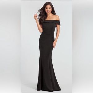 Kleinfeld size 4 formal dress